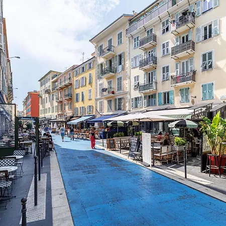 My Casa - Bonaparte 17 - Superb Old Town Apartment
