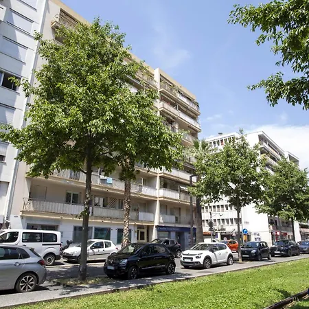 Apartment Near Airport Nice