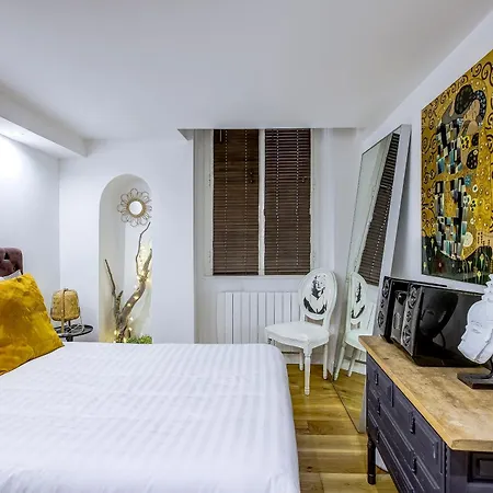 Artist Loft Duplex Jack Sparrow Air Conditionne Et Parking Apartment *