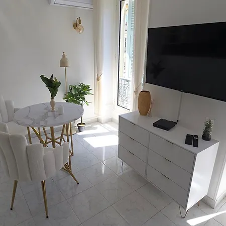 Dante Riviera Elegance Apartment Nice