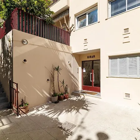 Apartment Spacieux T3 Avec Balcon Confort Et Convivialite *