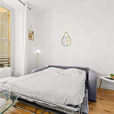 Apartment Charming Center 102 Nice