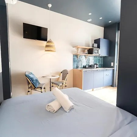 Ambiance Avec Balneo Apartment *