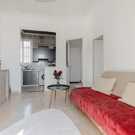 Charming House With Sea View In Apartment *