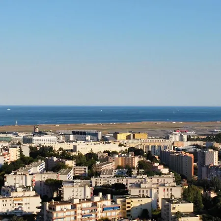 Avec Jardin Et Piscine Nice
