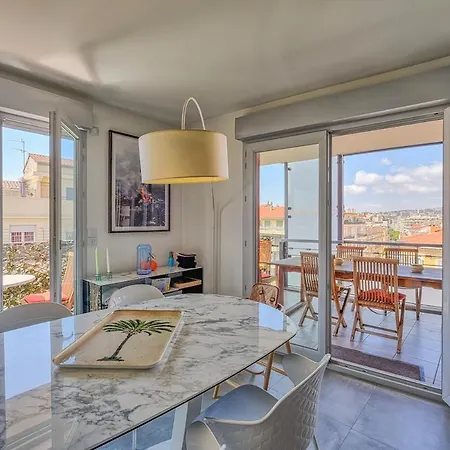 Lovely 4-bedroom Family In * Nice