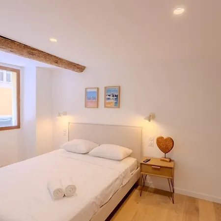 La Draperia - Patio & 2 Bedrooms - Vieux *