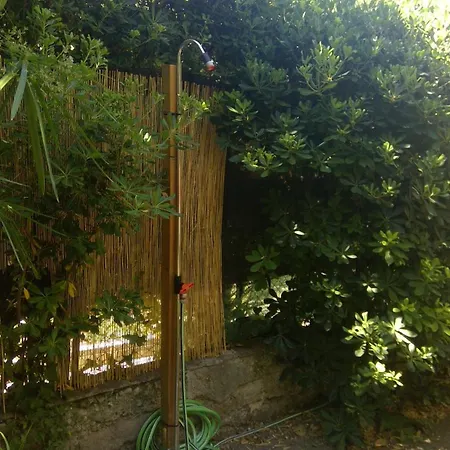 Apartment Quiet Garden Liberation Parking *