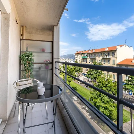Casa Californie Terrace & Apartment