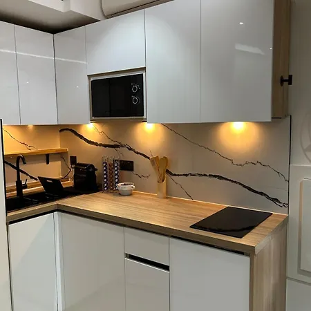 Charming New For 4 People - Garibaldi & Tram Nice