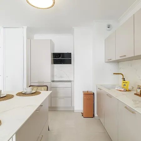 Apartment Quiet & Pretty 1 Bdr In The Center Nice