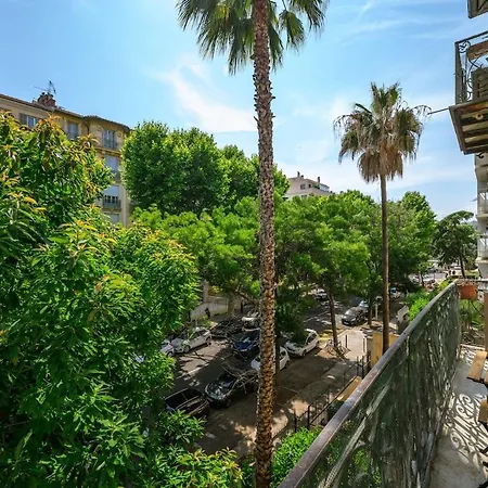 Spacious In Port Of Nice