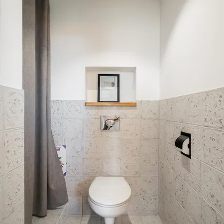Havre De Paix Jardin & Parking Mont Boron Apartment *
