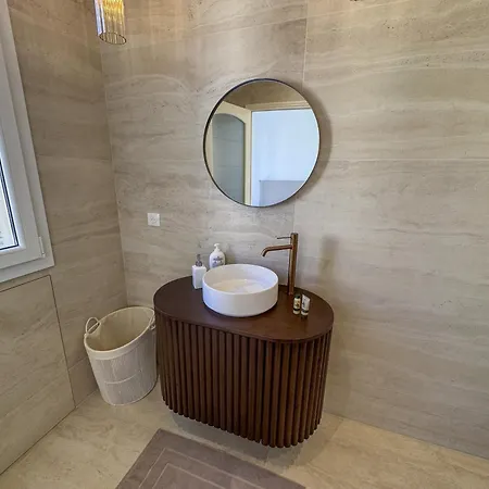 Bourgeois Sea View Promenade Des Apartment