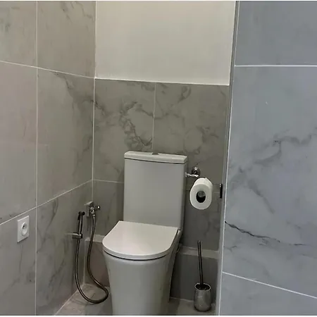 Apartment In Near Beaches