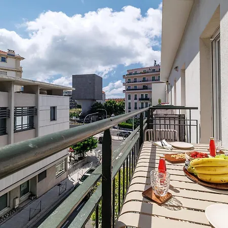 Carabacel - One Ac And Balcony Nice