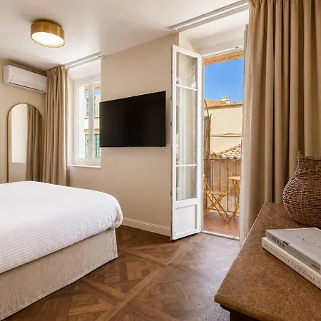 Old - Luxury New 5br - Sleeps 12 - Ac Apartment