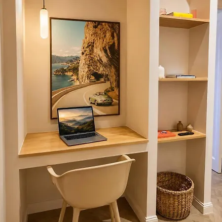 Old - Luxury New 5br - Sleeps 12 - Ac Apartment *