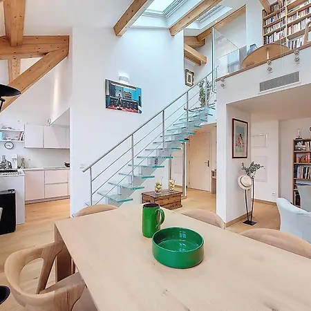 S10 Staywizus - Duplex 3 Bdr Ac Wifi Balcony 10 Mins *