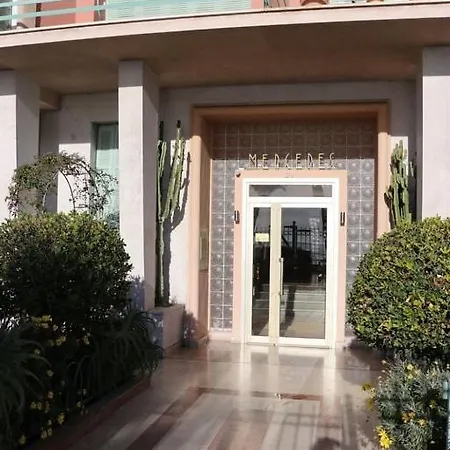 - Promenade Des - A 30 Metres - Climatisation - Wifi Apartment *