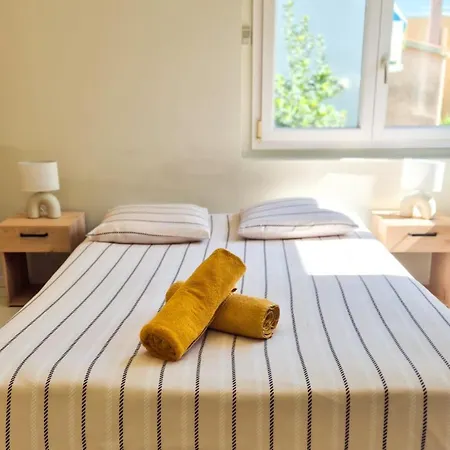 T4 Moderne Climatise - Parking Prive- Terrasse - - Apartment Nice