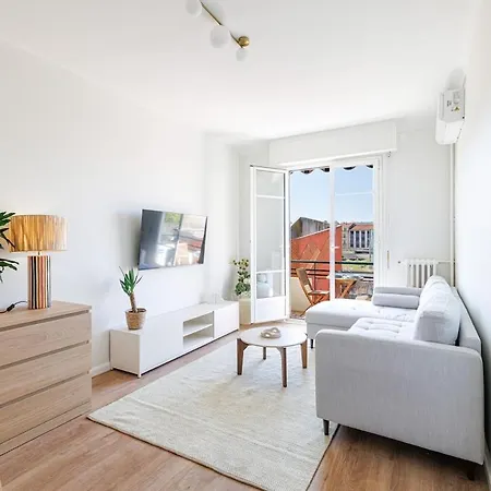 Apartment Comfy New Nice