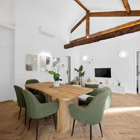 L17 Staywizus - Bosco 3bdr 2 Bath Terrace - Parking & Ac Apartment