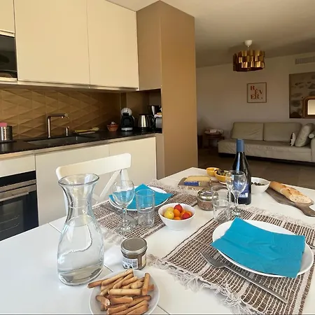 Apartment Unique Dans Le Vieux-nice! Avec Jardin Et Terrasse Nice
