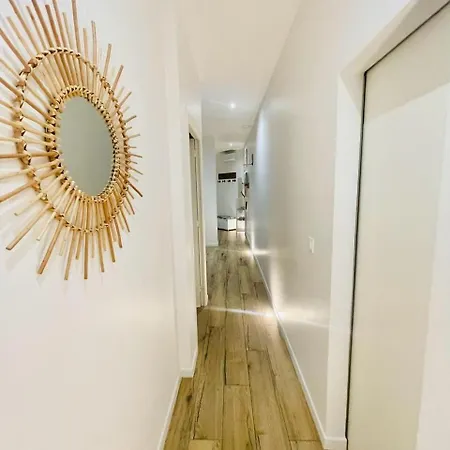 Bel Appartement Avec Toit-Terrasse, 2 Chambres, Centre Ville De Nice *