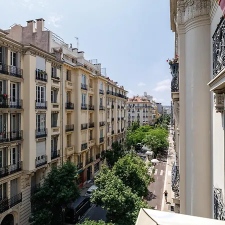 Apartment La Vie Riviera Nice