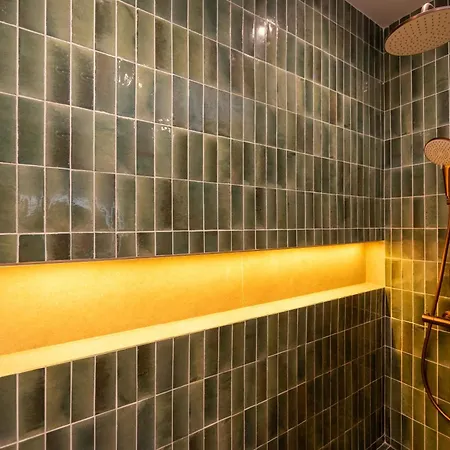 Apartment Bali Evasion - Jacuzzi & Sauna Privatif A *