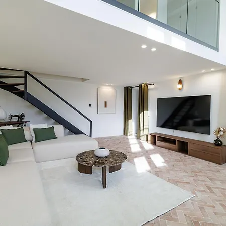 20 Quai Lunel - Loft Vue Port De - 2 Mezzanine - Climatise Apartment Nice