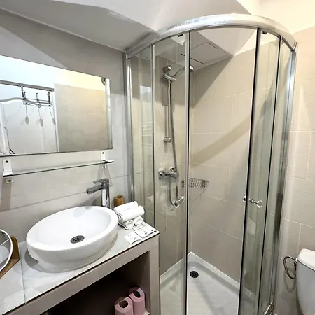 B Ot Espace Barillerie 12 - Old Town Promenade Des Apartment
