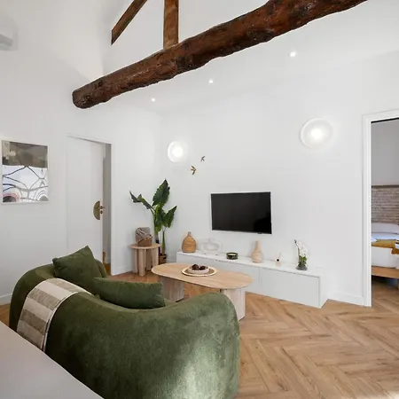 L17 Staywizus - Bosco 3bdr 2 Bath Terrace - Parking & Ac Apartment *