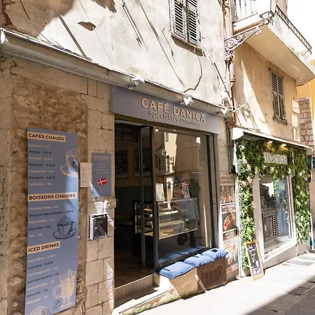 Mediterranean Getaway Old Apartment Nice