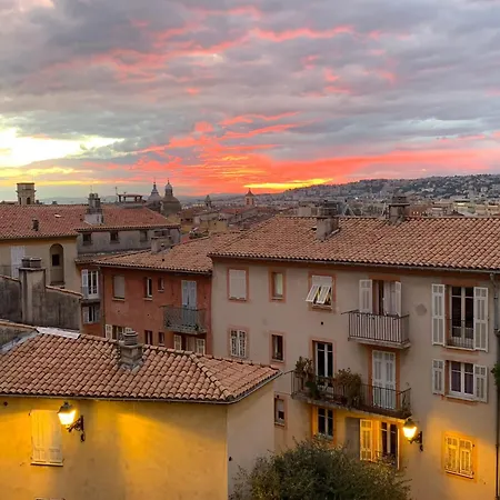 Apartment Unique Dans Le Vieux-nice! Avec Jardin Et Terrasse Nice