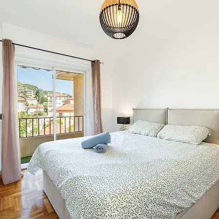 Apartment Spacieux T3 Avec Balcon Confort Et Convivialite *