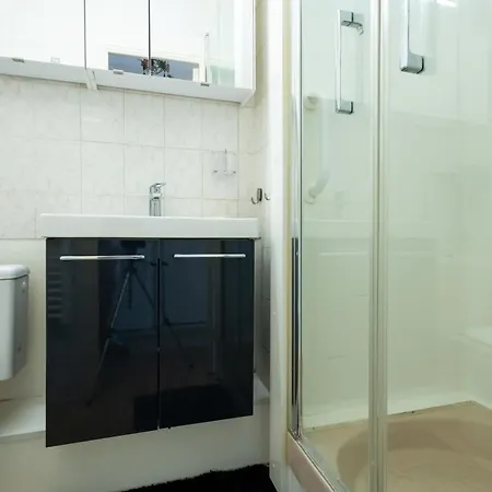 L'escape Apartment *