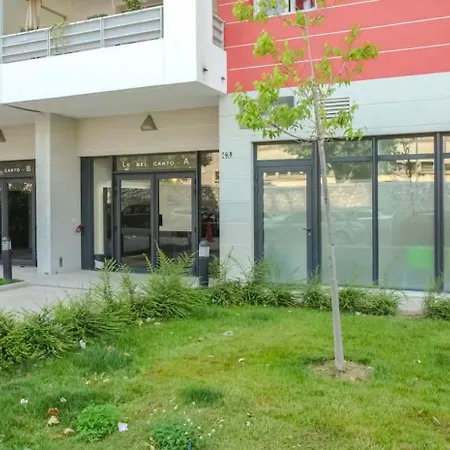 Apartment Moderne Avec Terrasse, Parking Et Clim *