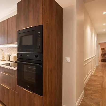 Old - Luxury New 5br - Sleeps 12 - Ac Nice