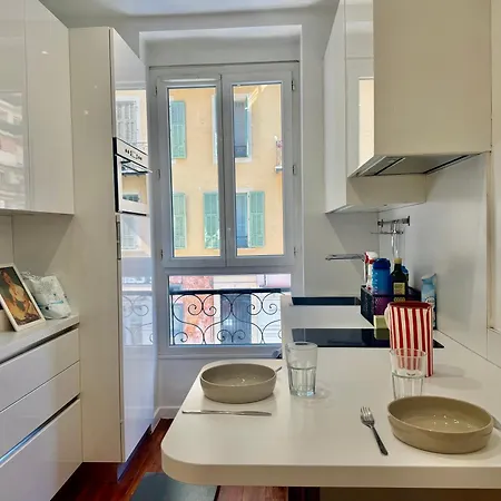 Escapade Nicoise Au Port Cosy Pour 2 Apartment Nice