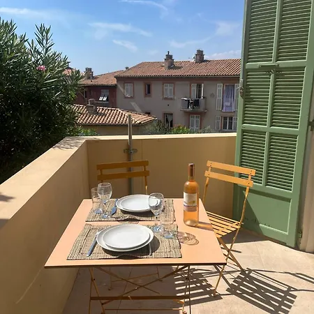 Unique Dans Le Vieux-nice! Avec Jardin Et Terrasse Nice