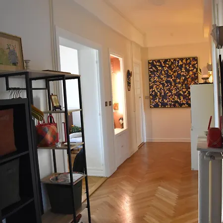 Apartment Climatise Et Proche De *