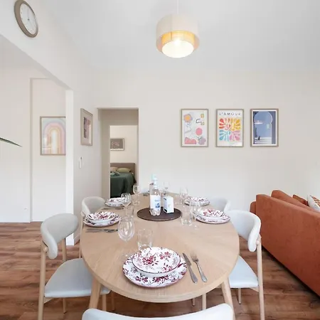 Spacious In Port Of