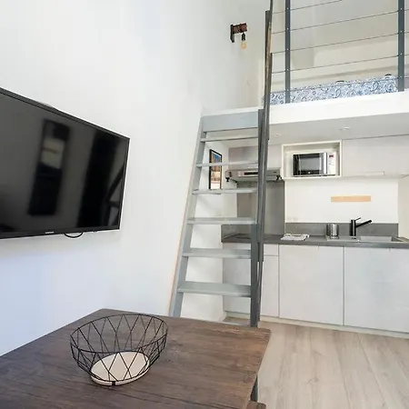 Unique 2 Biens En 1, Clim, Moderne, A 300m Apartment *