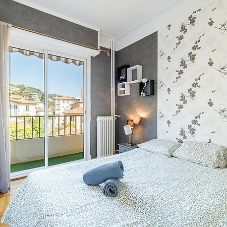 Apartment Spacieux T3 Avec Balcon Confort Et Convivialite