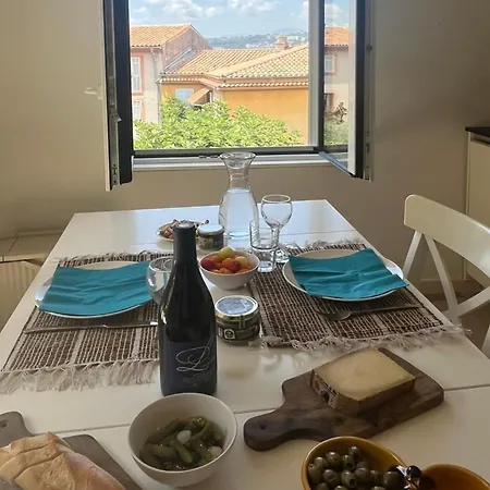 Unique Dans Le Vieux-nice! Avec Jardin Et Terrasse Apartment
