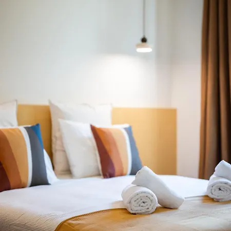 Luxueux, Equipe En Plein Coeur De Ac-parking - 4 Apartment *