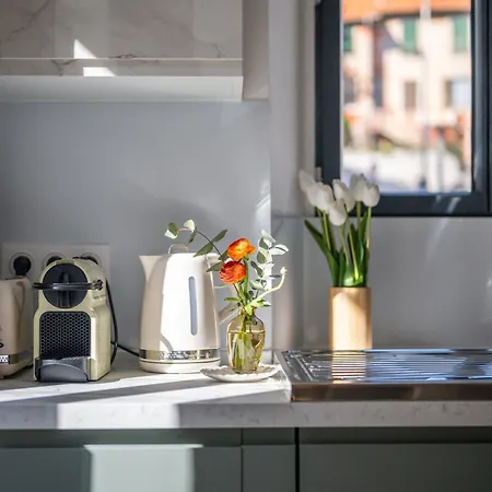 L17 Staywizus - Bosco 3bdr 2 Bath Terrace - Parking & Ac Nice