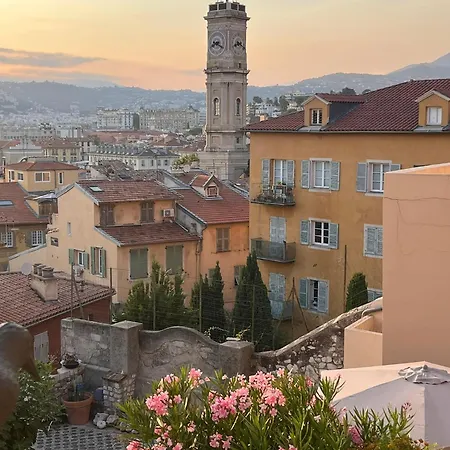 Unique Dans Le Vieux-nice! Avec Jardin Et Terrasse